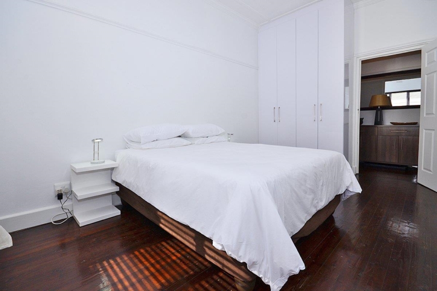 To Let 2 Bedroom Property for Rent in Sea Point Western Cape